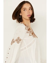 Shyanne Women's Embroidered Boho Top
