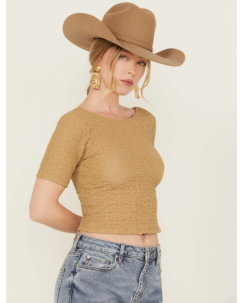 Sadie & Sage Women's Smocked Cropped Tee