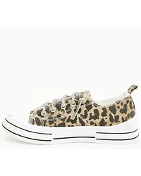 Very G Women's Aman Leopard Casual Sneakers