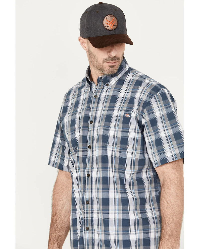 Dickies Men's Plaid Print Relaxed Fit Flex Short Sleeve Button Down Work Shirt