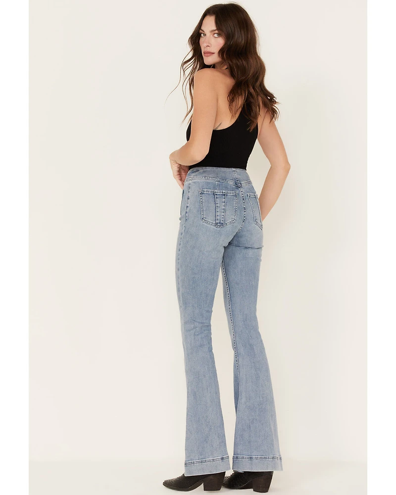 Shyanne Women's Light Wash High Rise Flare Jeans