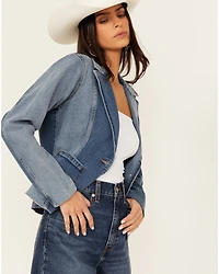 Shyanne Women's Oasis Medium Wash Denim Blocked Comfort Stretch Blazer