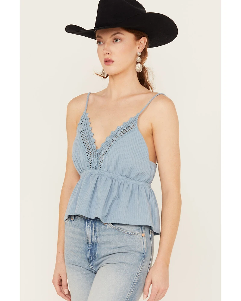 Wild Moss Women's Lace Trim Sleeveless Top
