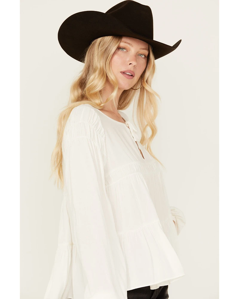 Cleo + Wolf Women's Tiered Flowy Tie Front Blouse