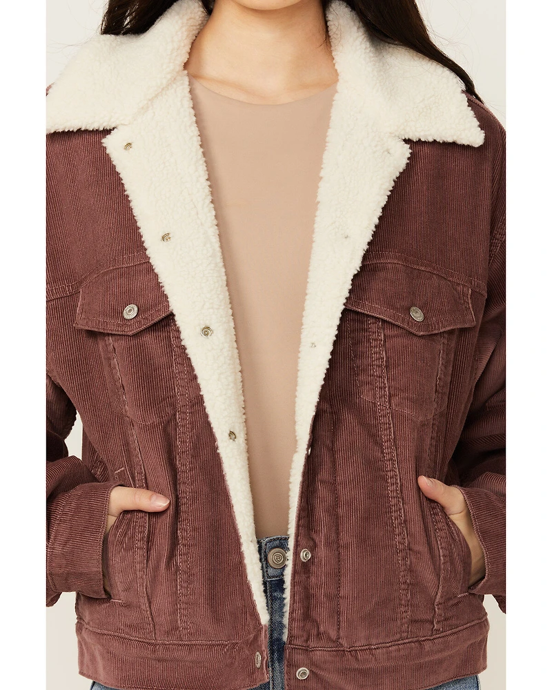 Levi's Women's 90's Corduroy Sherpa Lined Trucker Jacket