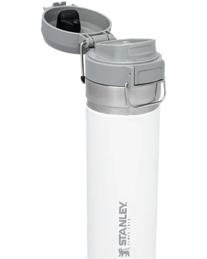 Stanley Quick Flip 24oz Go Bottle