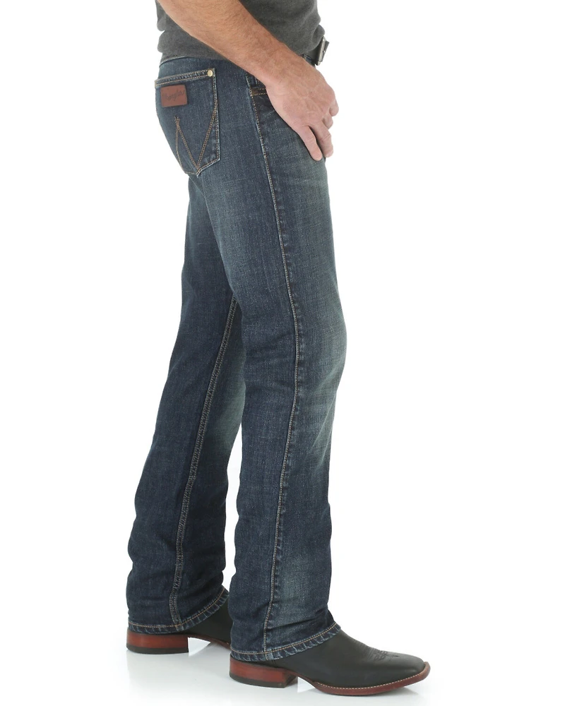 Wrangler Retro Men's Limited Edition Slim Straight Jeans