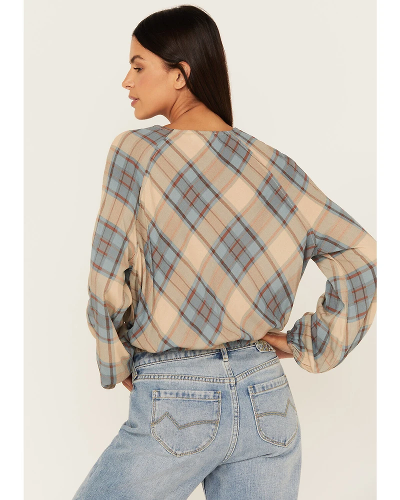 Cleo + Wolf Women's Plaid Print Blouson Crossover Top