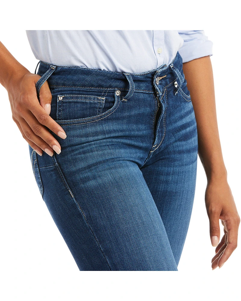 Ariat Women's Perfect Rise Stretch Abby Straight Mackenzie Jeans