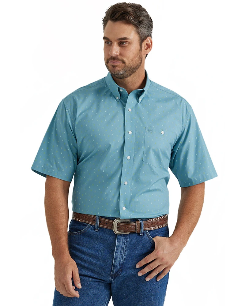 Wrangler Men's Classic Paisley Print Short Sleeve Button-Down Western Shirt