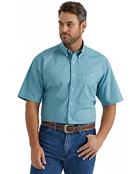 Wrangler Men's Classic Paisley Print Short Sleeve Button-Down Western Shirt
