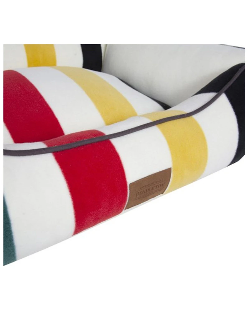 Pendleton Pet Glacier National Park Kuddler - Medium