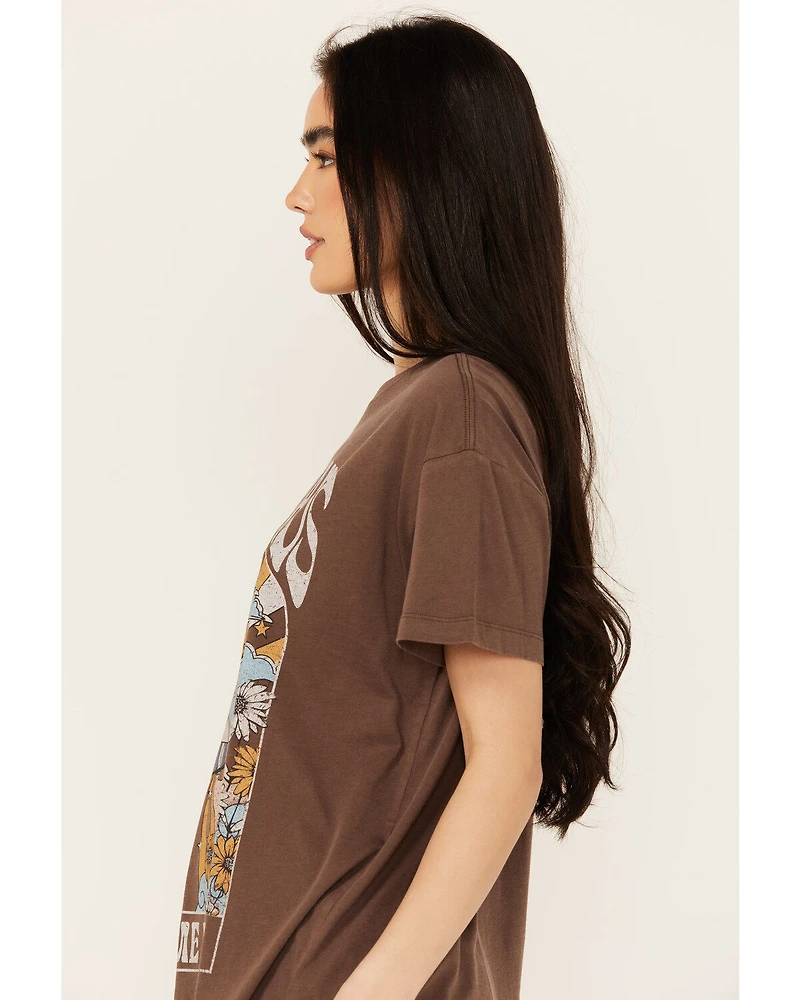 Cleo + Wolf Women's Country Roads Short Sleeve Graphic Tee