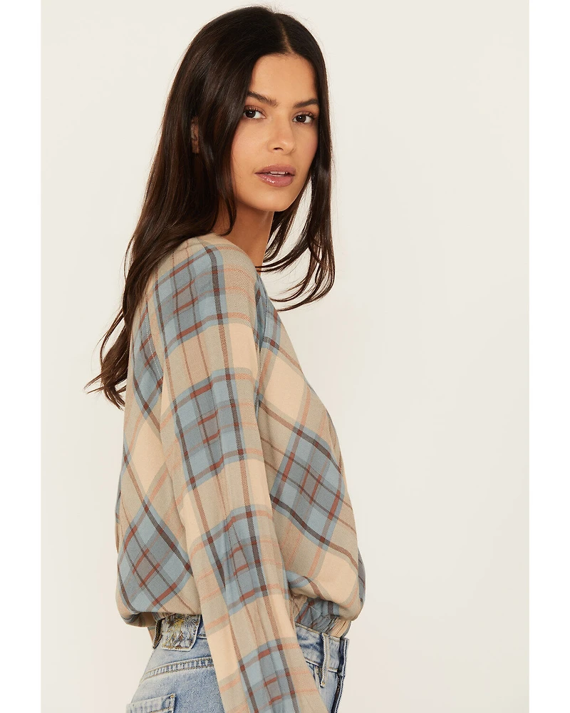 Cleo + Wolf Women's Plaid Print Blouson Crossover Top