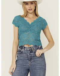 Shyanne Women's Flutter Sleeve Lace Crop Top