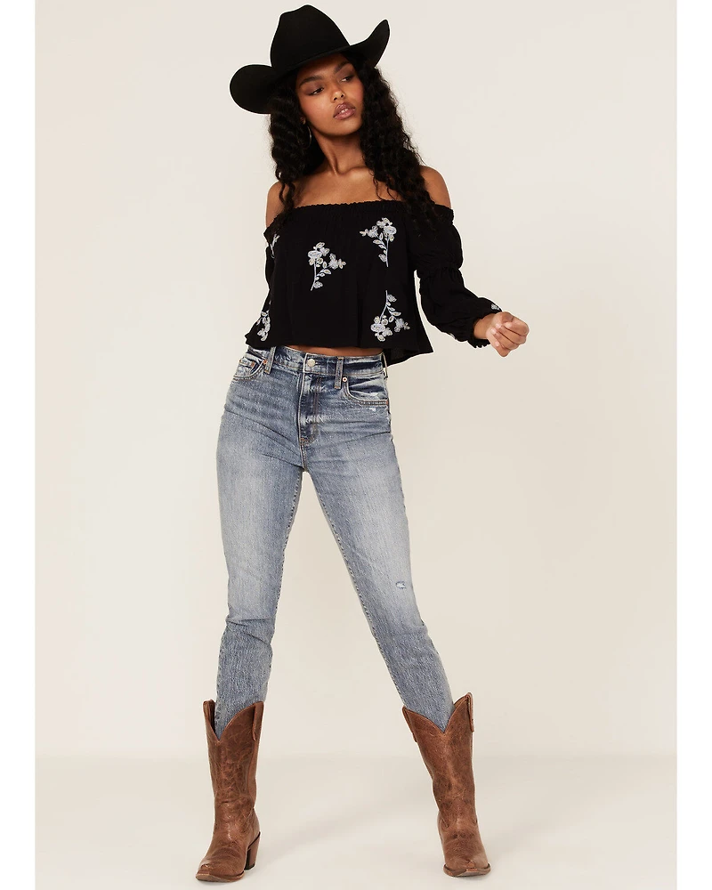 Shyanne Women's Floral Embroidered Off-Shoulder Crop Top