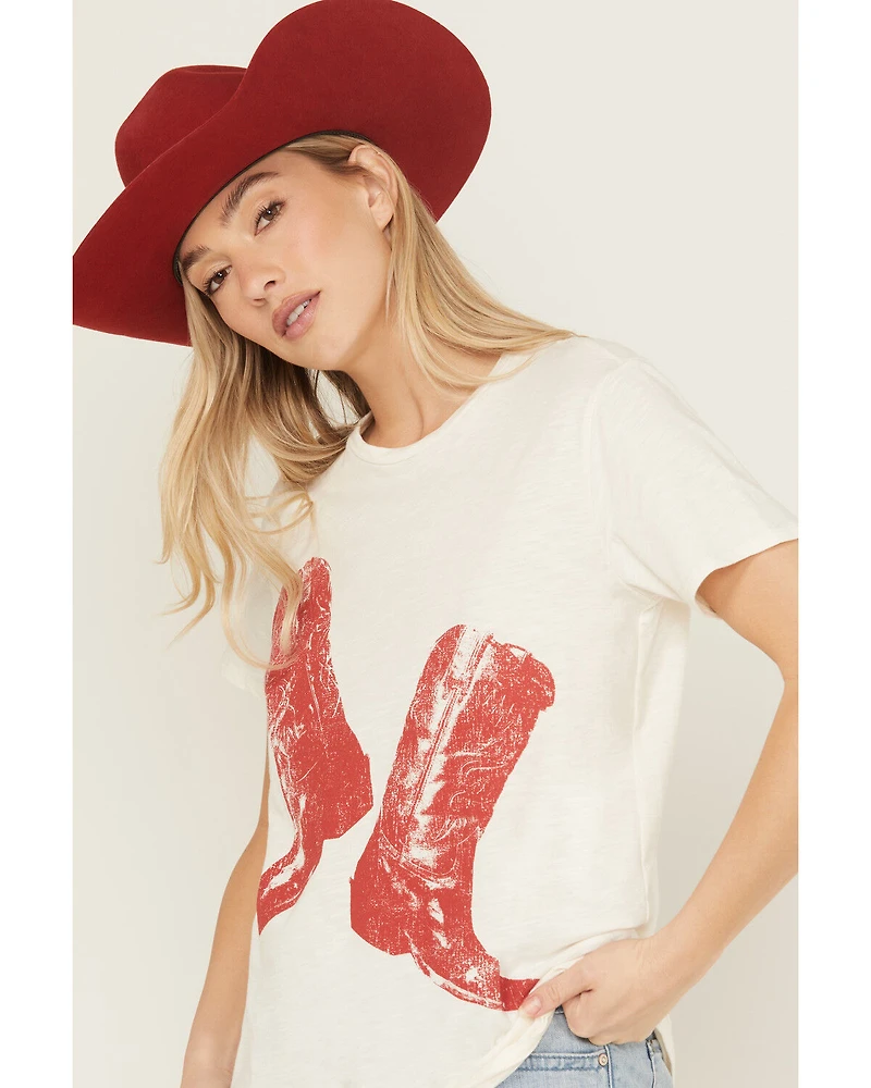 Shyanne Women's Boot Short Sleeve Graphic Tee