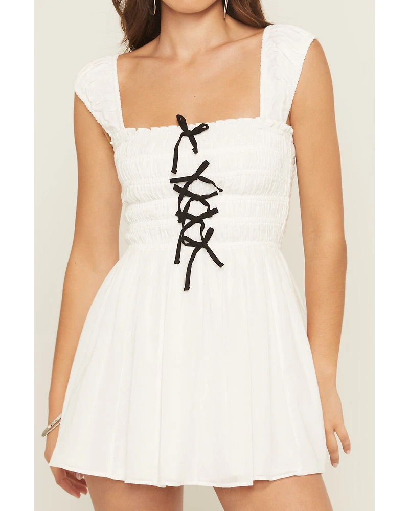 Show Me Your Mumu Women's Mabel Bow Smocked Sleeveless Mini Dress