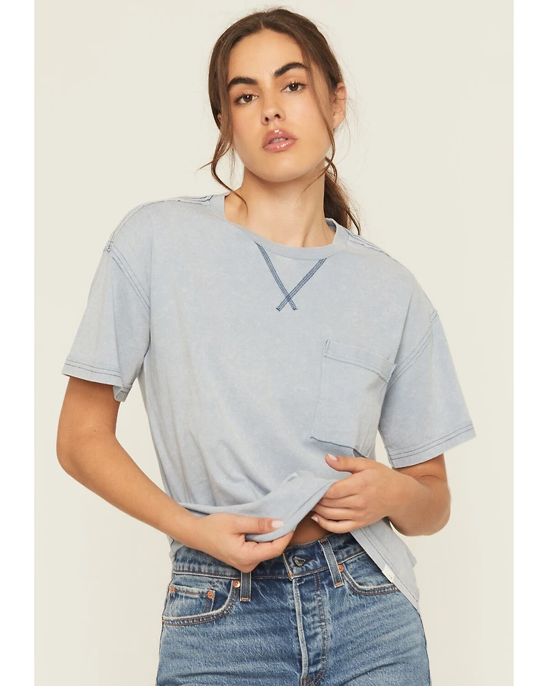 Cleo & Wolf Women's Boyfriend Short Sleeve Pocket Tee