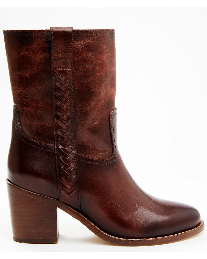 Cleo + Wolf Women's Cranberry Western Boots - Round Toe