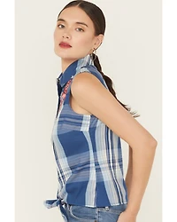 Idyllwind Women's Plaid Print Embroidered Front Sleeveless Snap Western Shirt