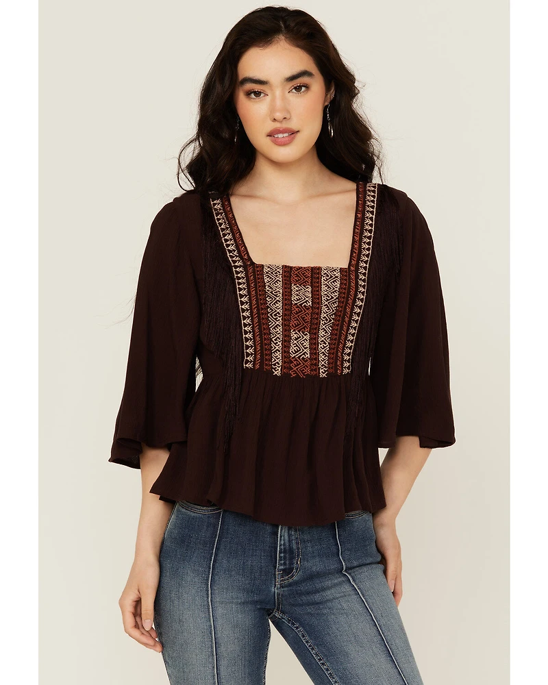 Shyanne Women's Embroidered Fringe Short Sleeve Shirt