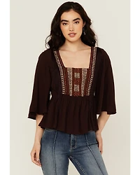 Shyanne Women's Embroidered Fringe Short Sleeve Shirt