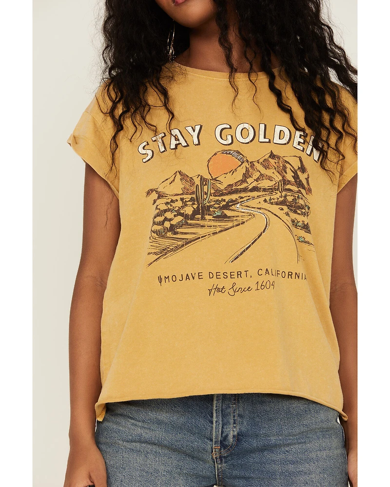 Cleo + Wolf Women's Stay Golden Rolled Sleeve Graphic Tee
