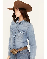Wrangler Retro Women's Light Wash Denim Long Sleeve Snap Western Shirt