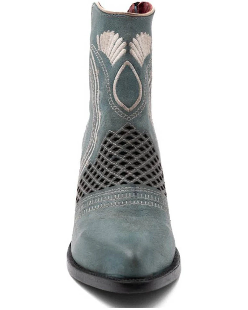 Ferrini Women's Savannah Fashion Boots - Round Toe
