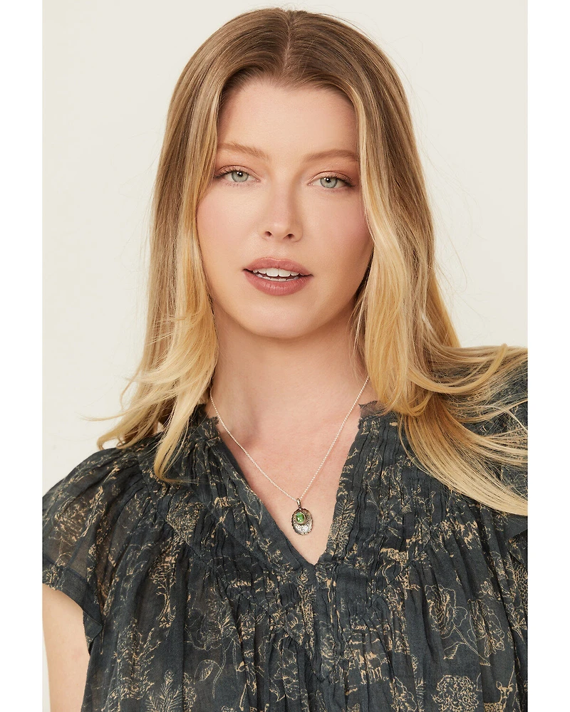 Broken Arrow Jewelry Women's Oval Concho Necklace