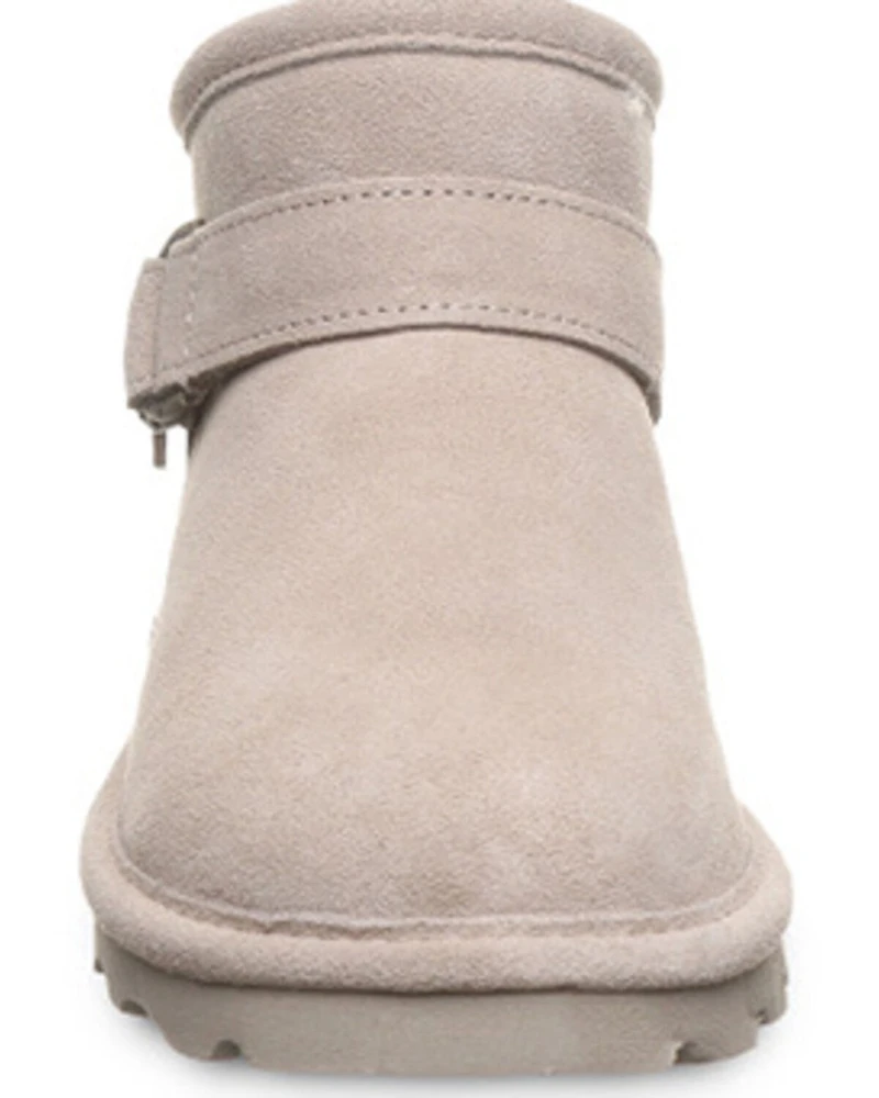 Bearpaw Women's Petite Causal Boots