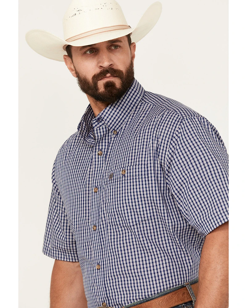 Wrangler Men's Classic Plaid Print Short Sleeve Button-Down Western Shirt