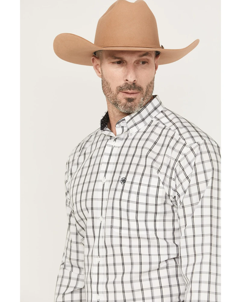 Ariat Men's Remi Wrinkle Free Plaid Print Long Sleeve Button-Down Western Shirt
