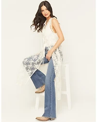 Listicle Women's Sleeveless Floral Lace Tie Front Kimono