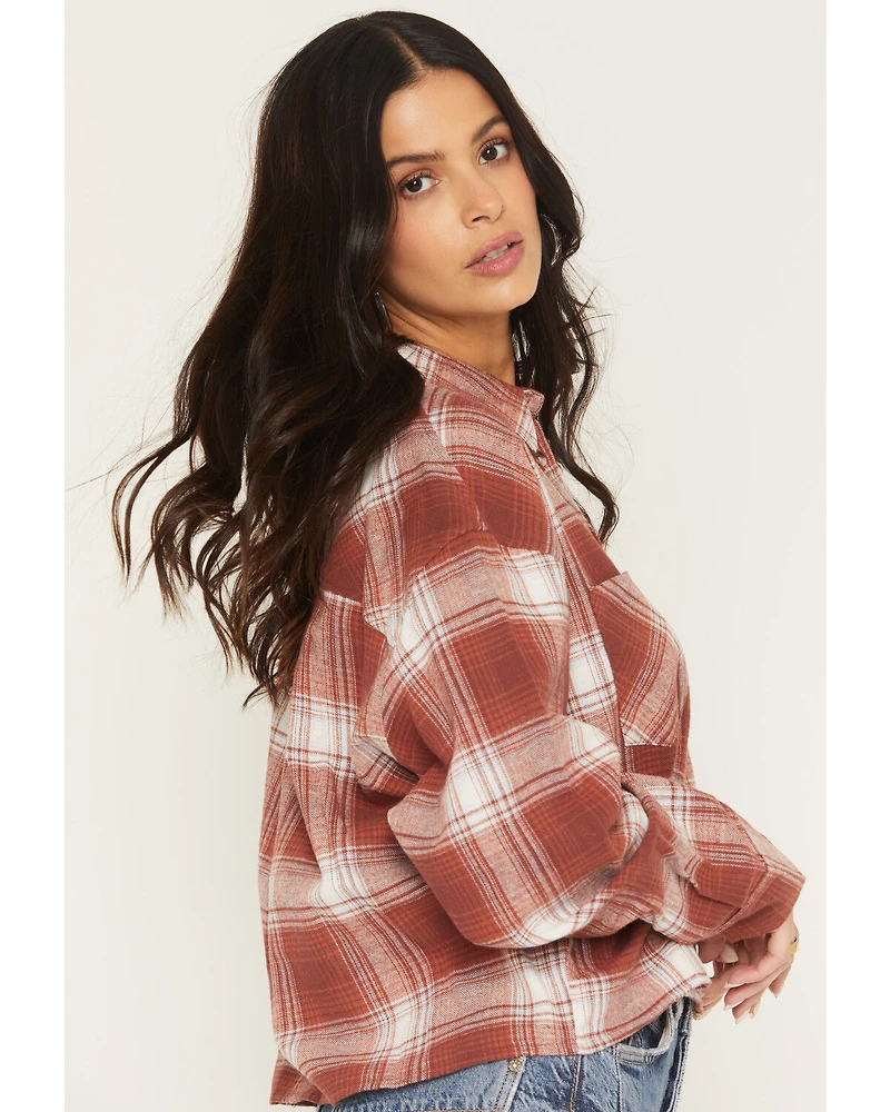 Ely Walker Women's Boot Barn Exclusive Plaid Print Long Sleeve Button-Down Cropped Flannel Shirt