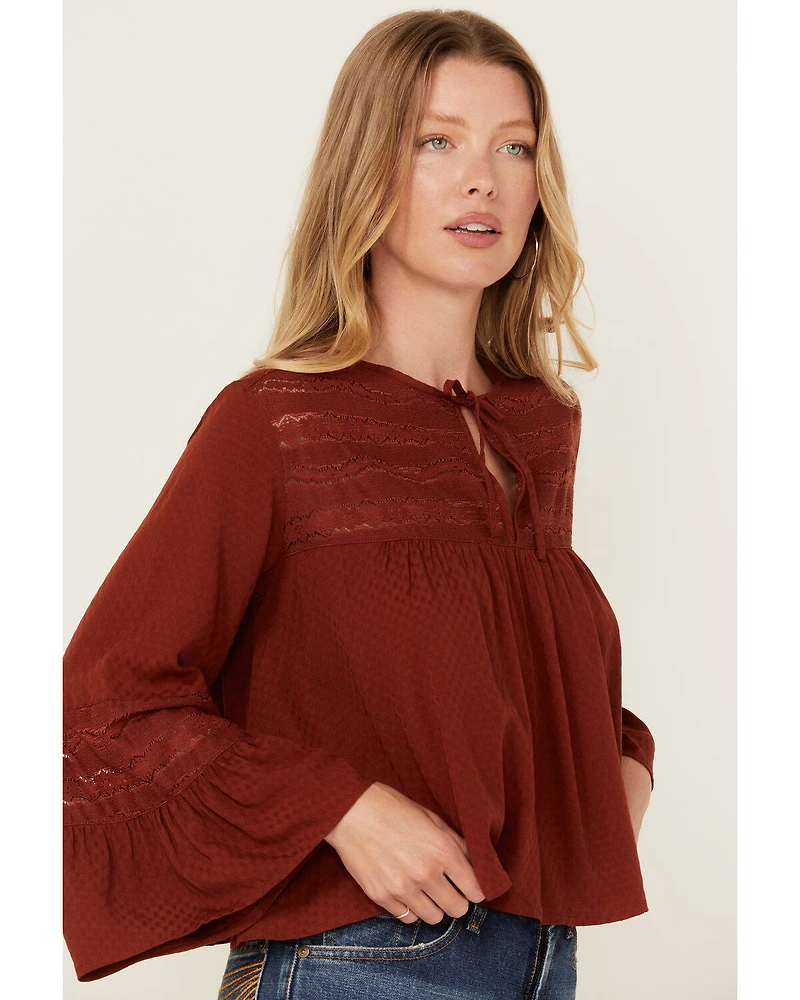 Cleo + Wolf Women's Lace Front Long Sleeve Peasant Top