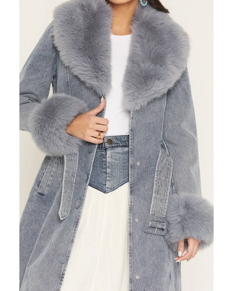 Azalea Wang Women's Kaya Denim Faux Fur Trench Coat