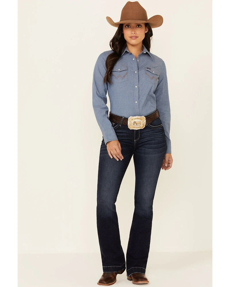 Wrangler Women's Solid Chambray Denim Long Sleeve Snap Western Core Shirt