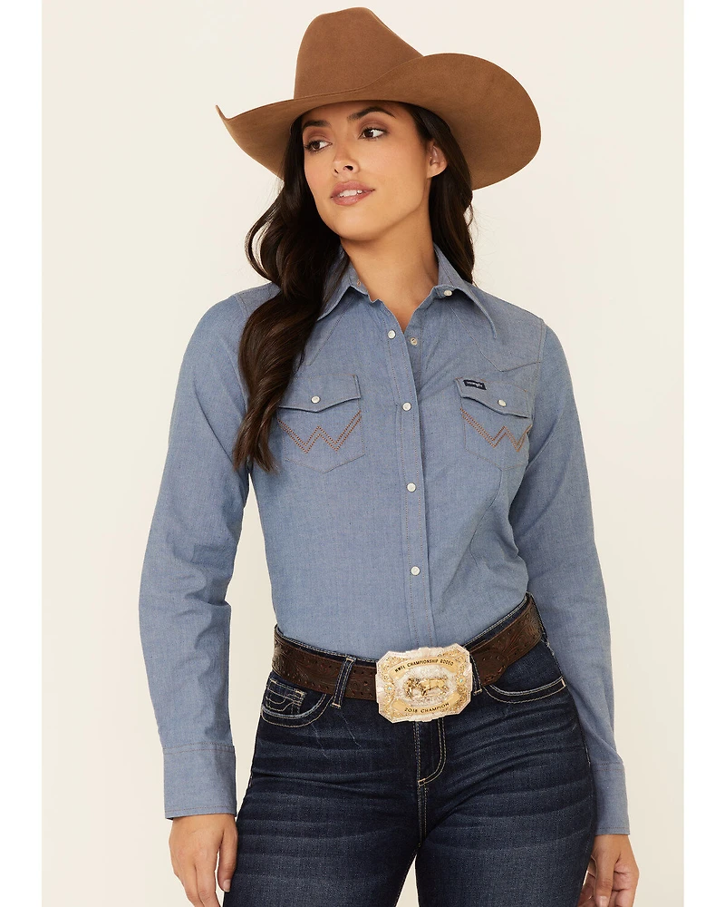 Wrangler Women's Solid Chambray Denim Long Sleeve Snap Western Core Shirt