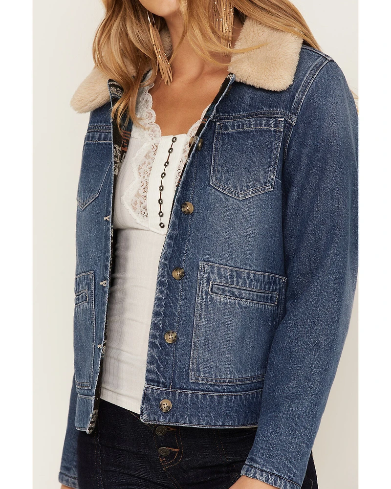Idyllwind Women's Medium Wash Reversible Sherpa Blanket Denim Jacket