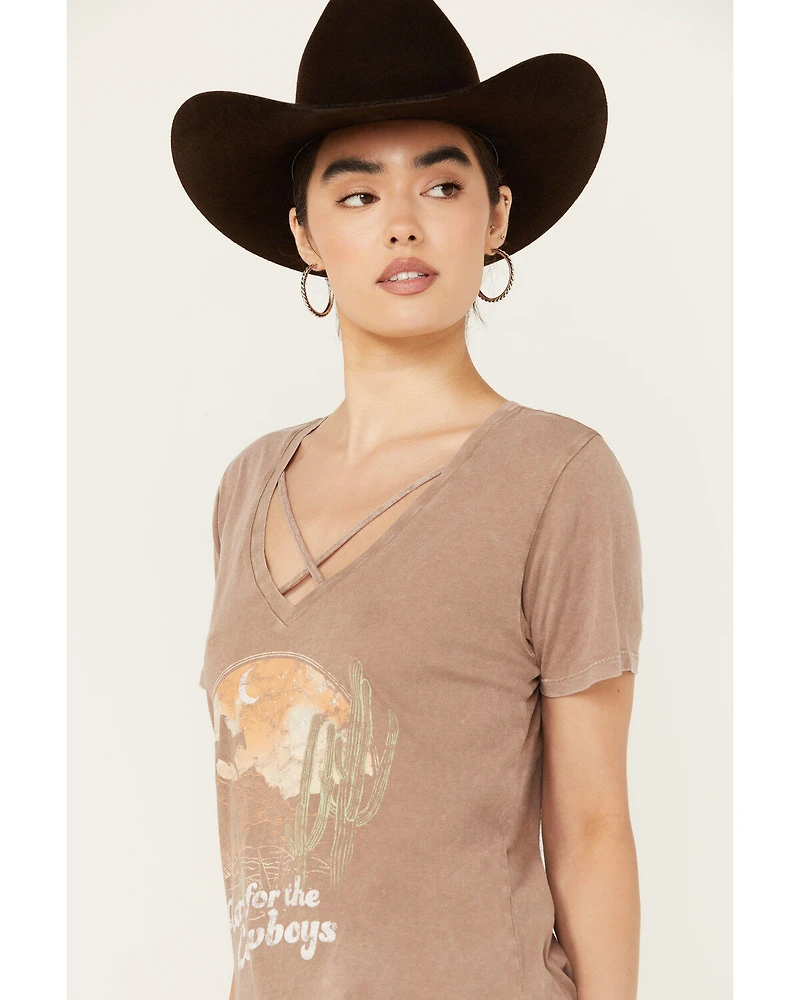 White Crow Women's Here For The Cowboys Short Sleeve Graphic Tee