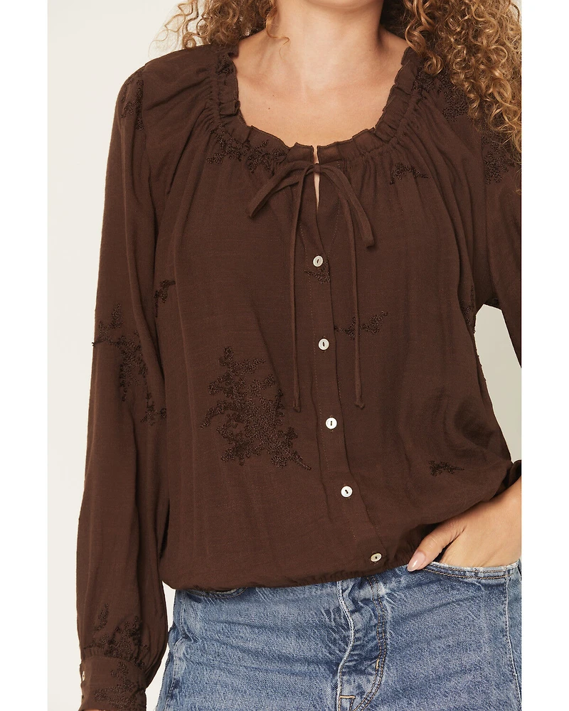 Wild Moss Women's Embroidered Peasant Top