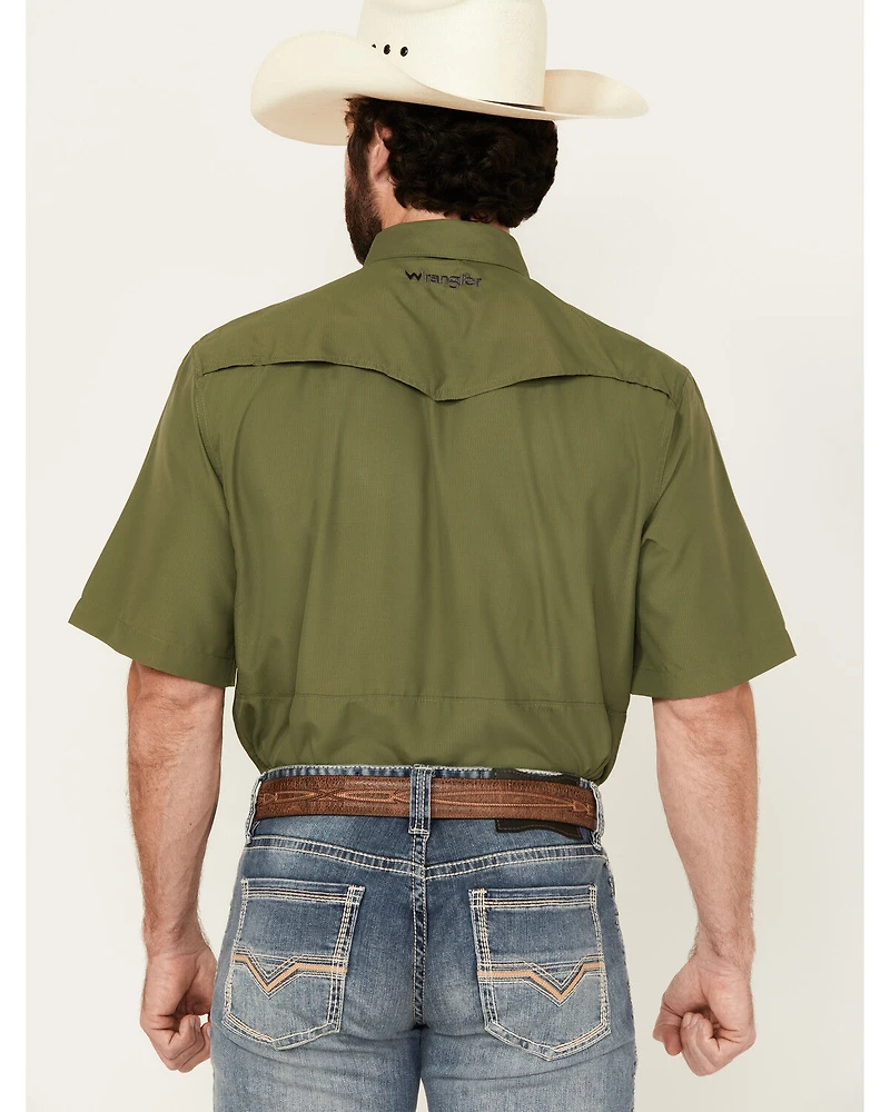 Wrangler Men's Solid Short Sleeve Snap Performance Western Shirt