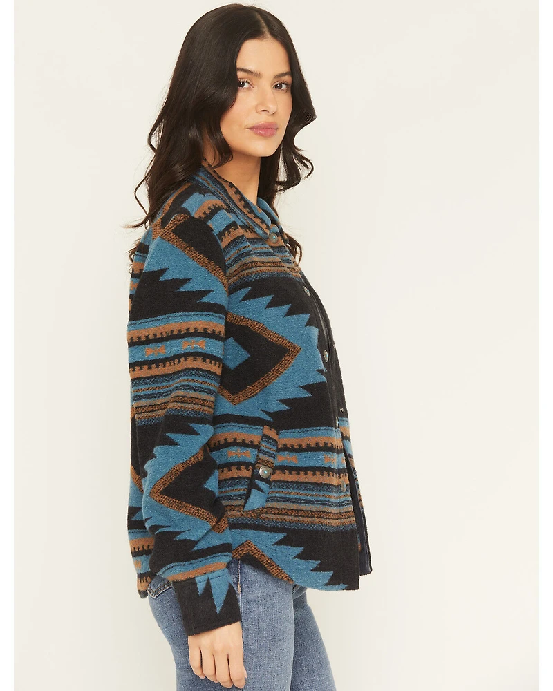Shyanne Women's Southwestern Print Snap Shacket