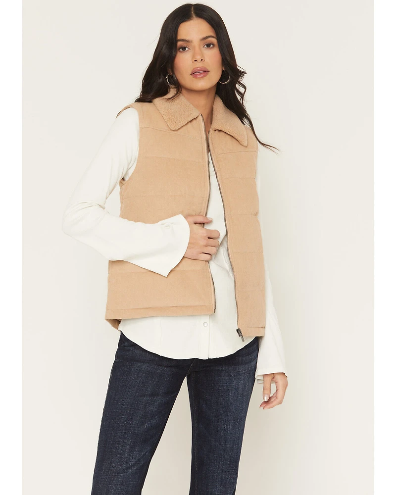 Idyllwind Women's Midvale Corduroy Embroidered Puffer Vest