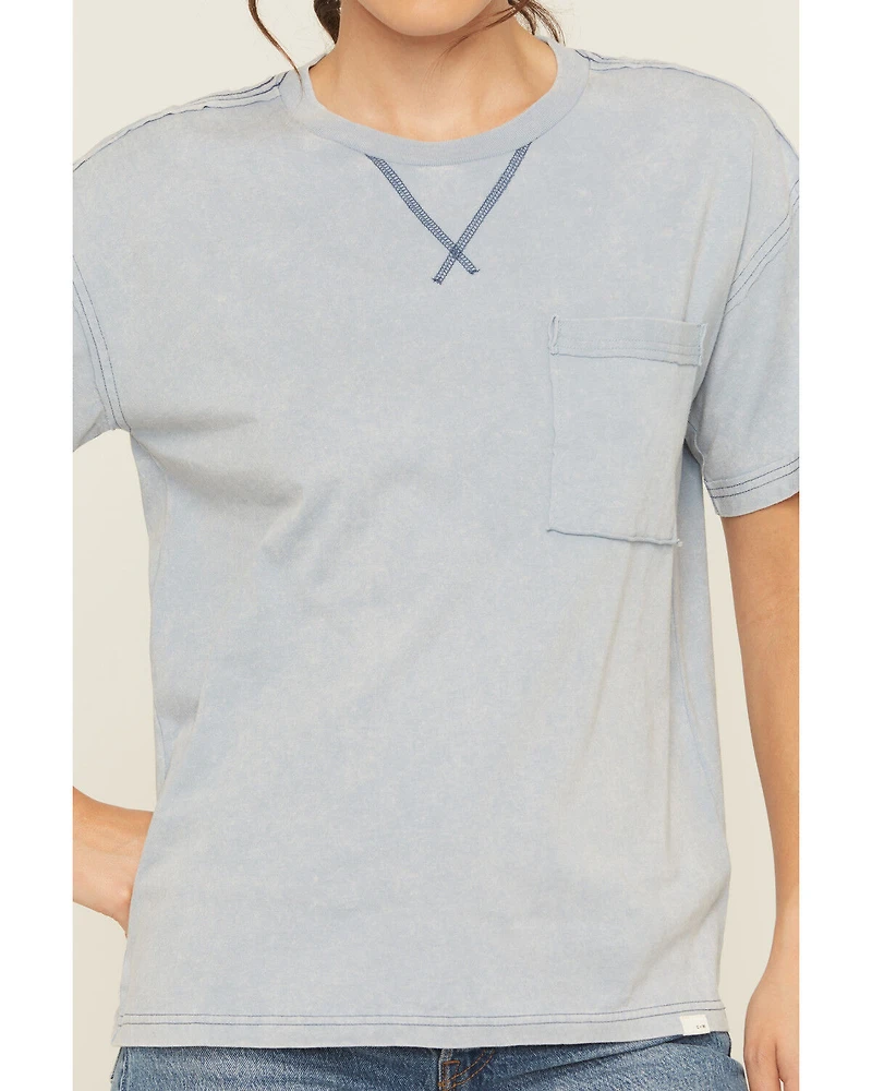 Cleo & Wolf Women's Boyfriend Short Sleeve Pocket Tee