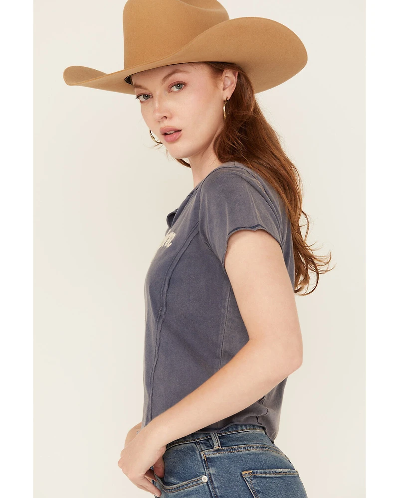 Cleo + Wolf Women's Freedom Short Sleeve Graphic Baby Tee
