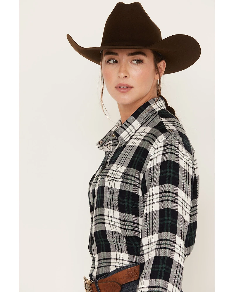 Hooey Women's Plaid Print Long Sleeve Snap Flannel Shirt