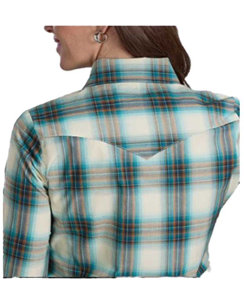 Roper Women's Amarillo Plaid Print Long Sleeve Snap Western Shirt